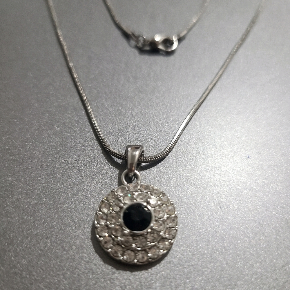 Silver Pendant Chain With Black Stone
